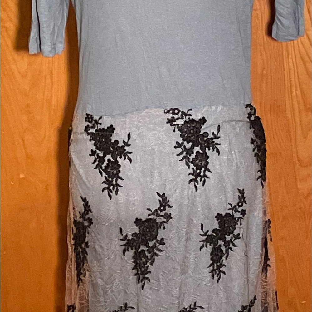 Cute T-Shirt & Lace Dress